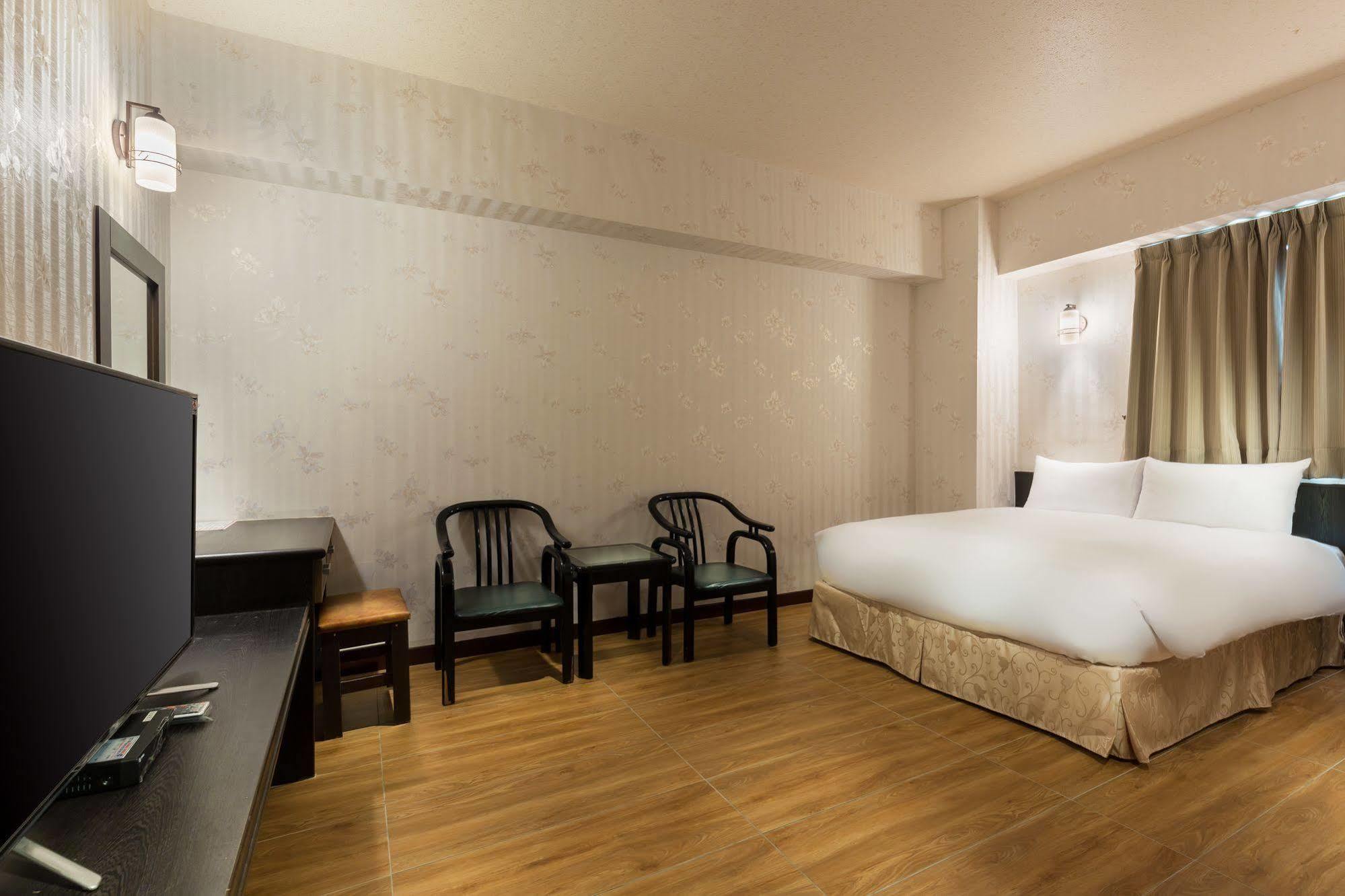Lishin Hotel Hualian Zewnętrze zdjęcie